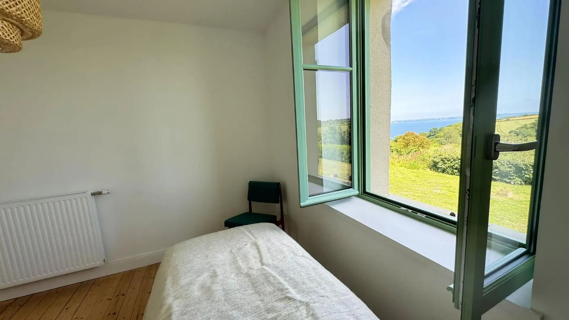 Villa Les Embruns Sea View Beg Ar Fry 10 People Guimaec